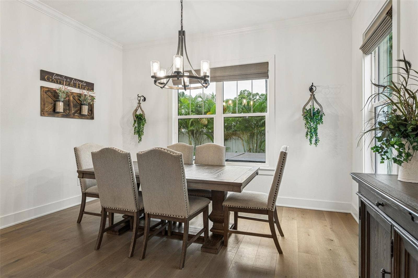 3513 W TACON STREET, Tampa, FL 33629 dining