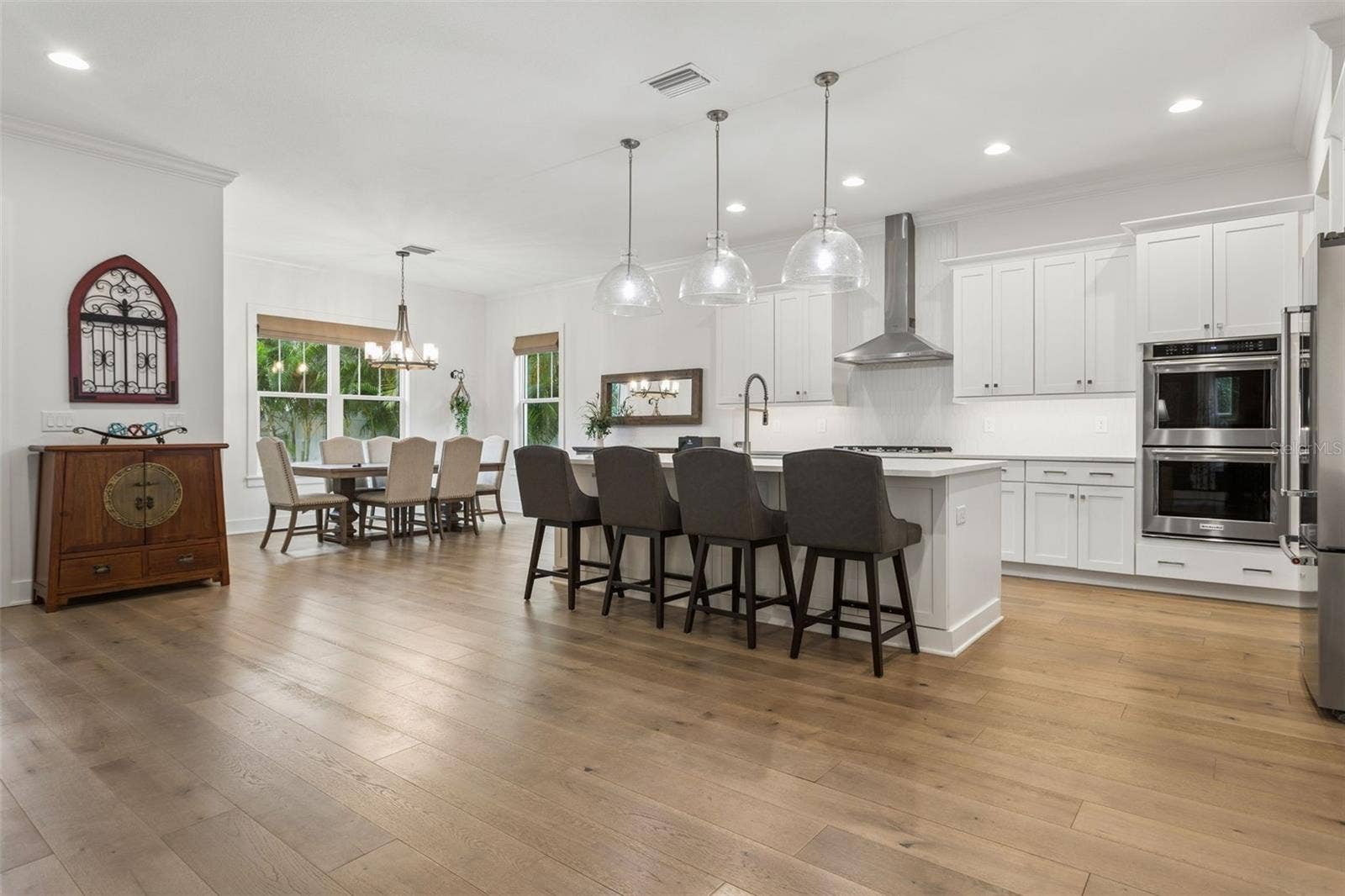 3513 W TACON STREET, Tampa, FL 33629 kitchen/dining room