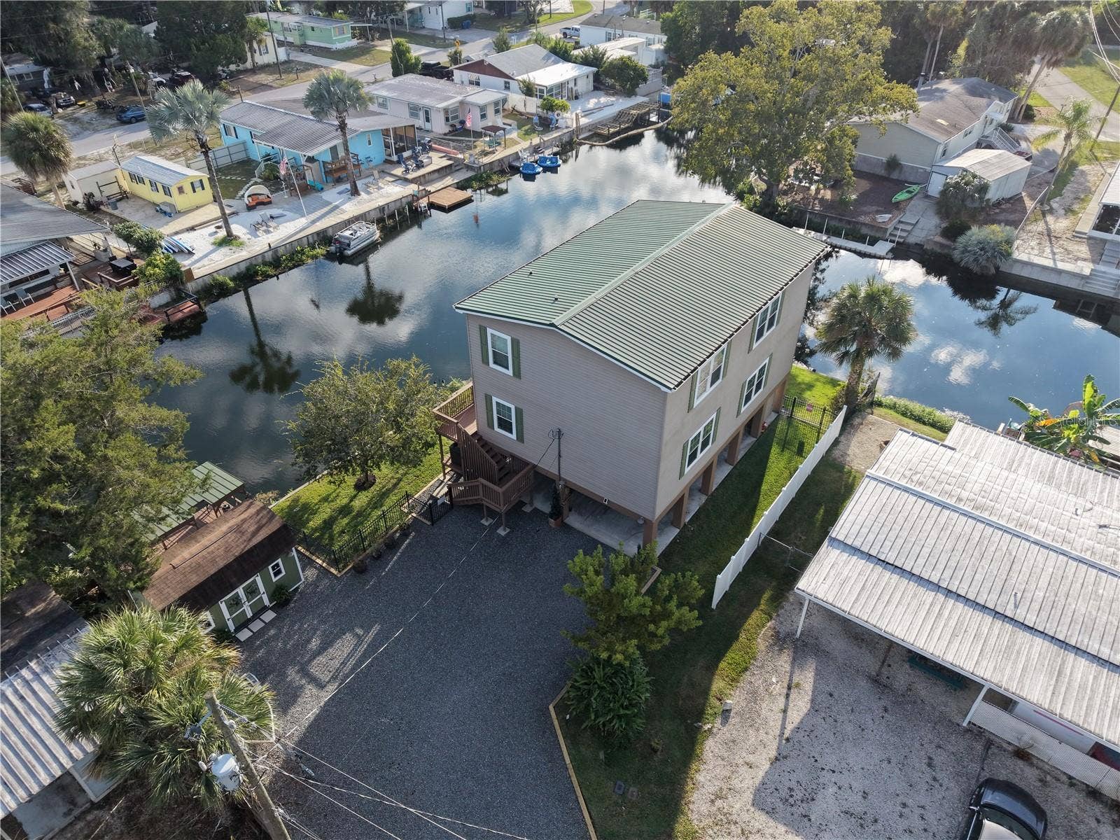 7247 ARBORDALE DRIVE, Weeki Wachee, FL 34607 7247 ARBORDALE DRIVE, Weeki Wachee, FL 34607