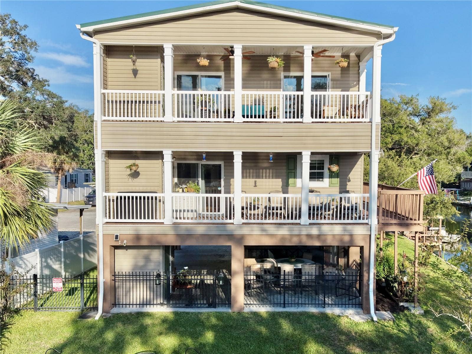 7247 ARBORDALE DRIVE, Weeki Wachee, FL 34607 7247 ARBORDALE DRIVE, Weeki Wachee, FL 34607