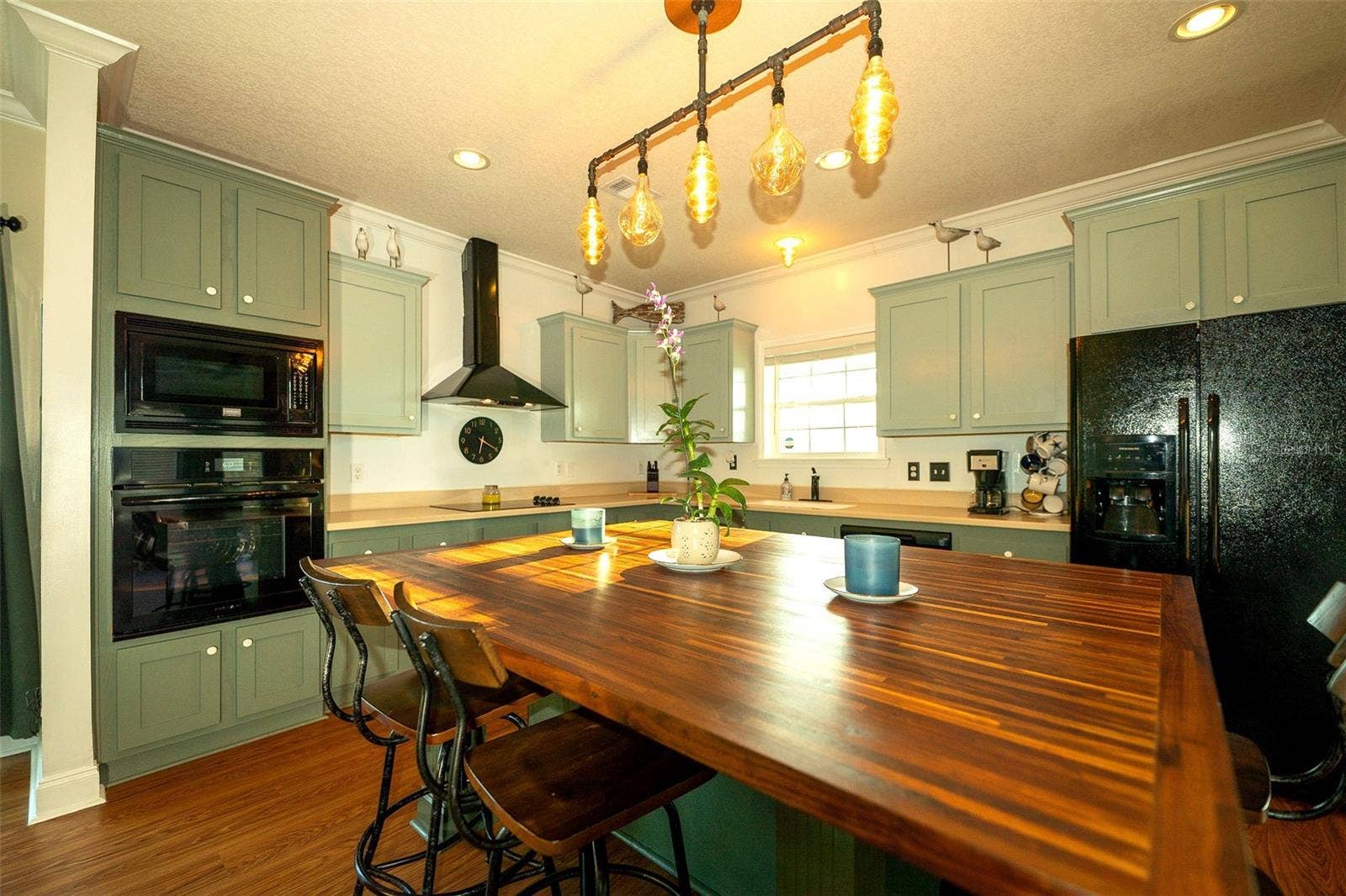 7247 ARBORDALE DRIVE, Weeki Wachee, FL 34607 7247 ARBORDALE DRIVE, Weeki Wachee, FL 34607