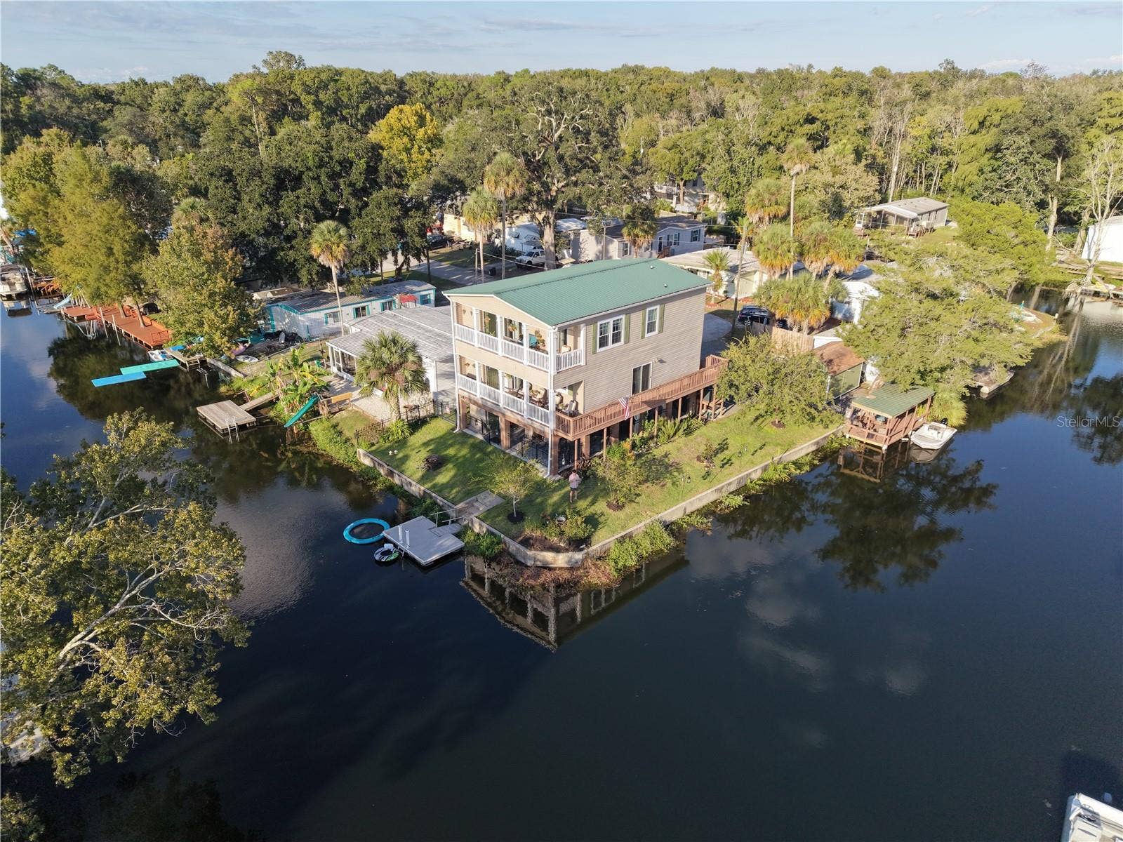 7247 ARBORDALE DRIVE, Weeki Wachee, FL 34607 7247 ARBORDALE DRIVE, Weeki Wachee, FL 34607