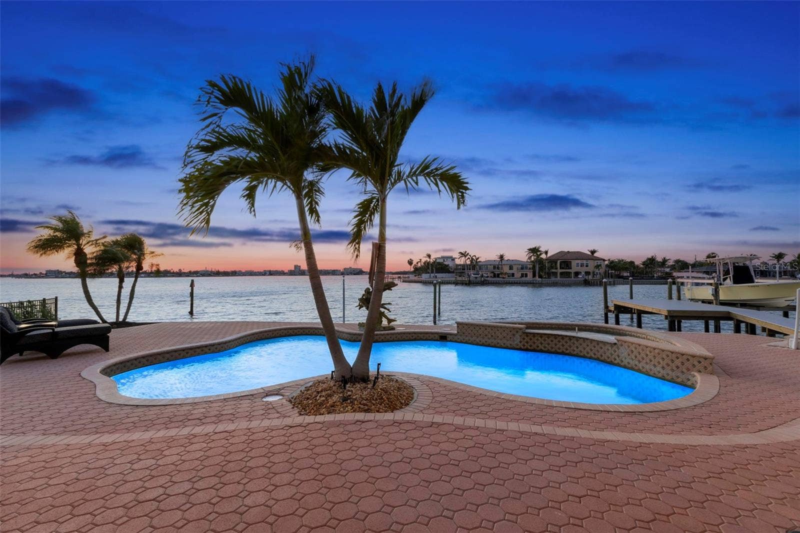 6130 KIPPS COLONY DRIVE W, Gulfport, FL 33707 6130 KIPPS COLONY DRIVE W, Gulfport, FL 33707
