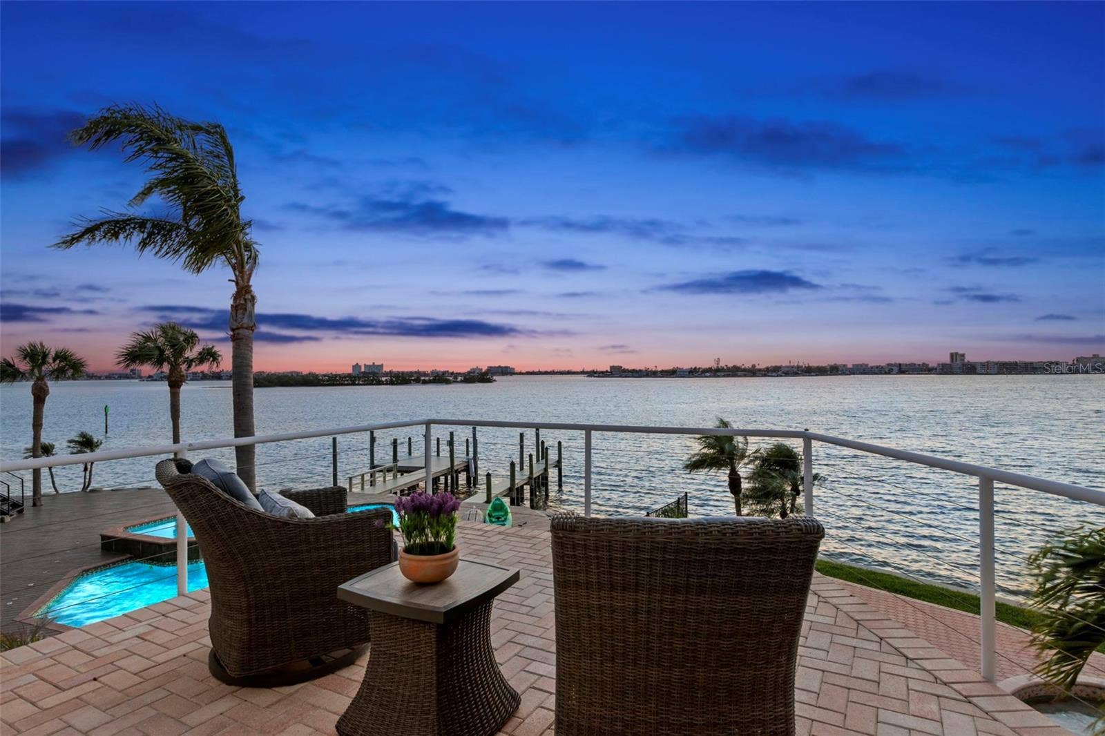 6130 KIPPS COLONY DRIVE W, Gulfport, FL 33707 6130 KIPPS COLONY DRIVE W, Gulfport, FL 33707