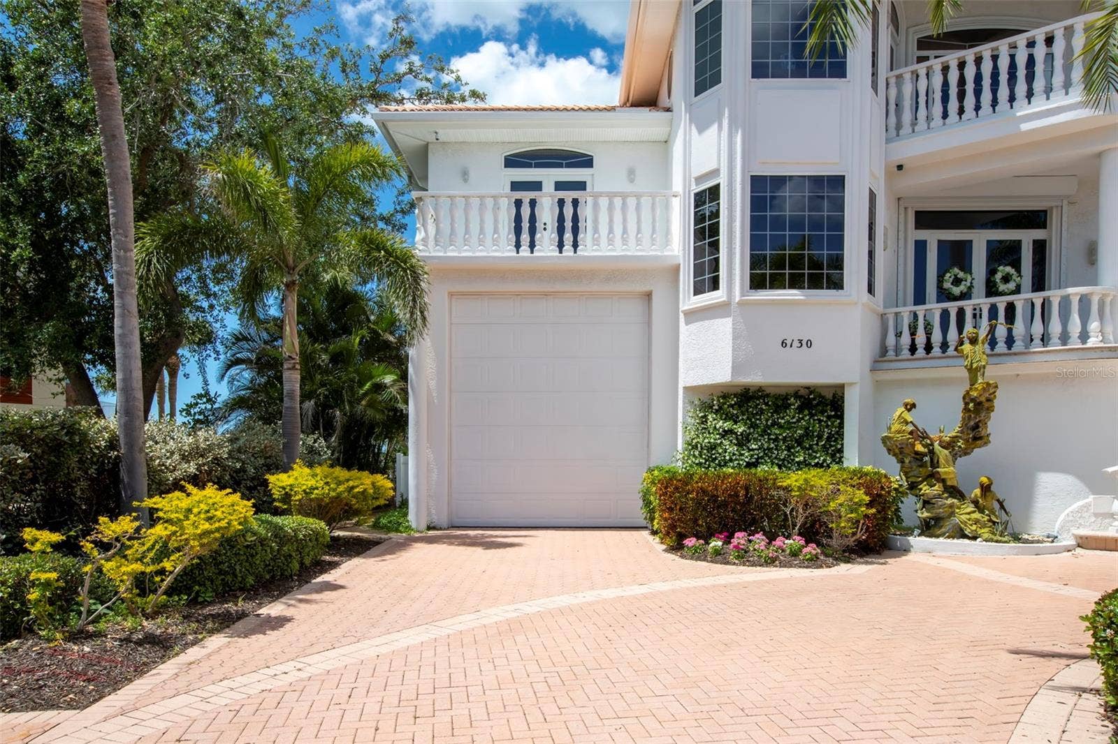 6130 KIPPS COLONY DRIVE W, Gulfport, FL 33707 6130 KIPPS COLONY DRIVE W, Gulfport, FL 33707