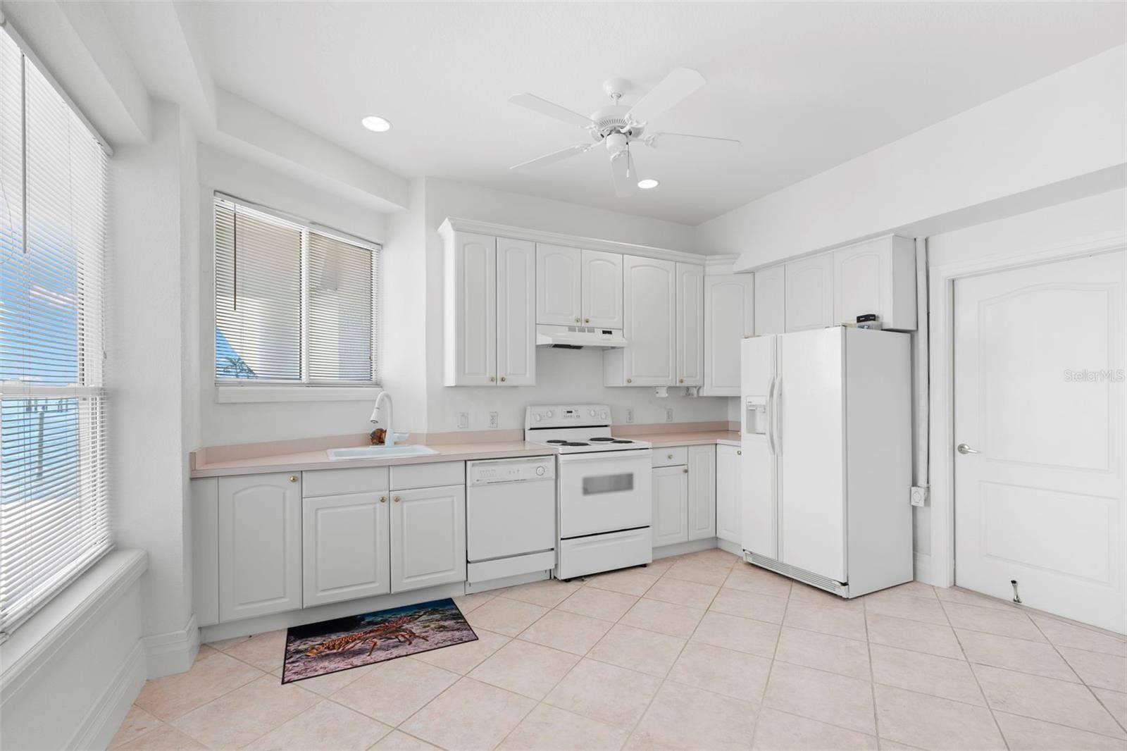 6130 KIPPS COLONY DRIVE W, Gulfport, FL 33707 6130 KIPPS COLONY DRIVE W, Gulfport, FL 33707
