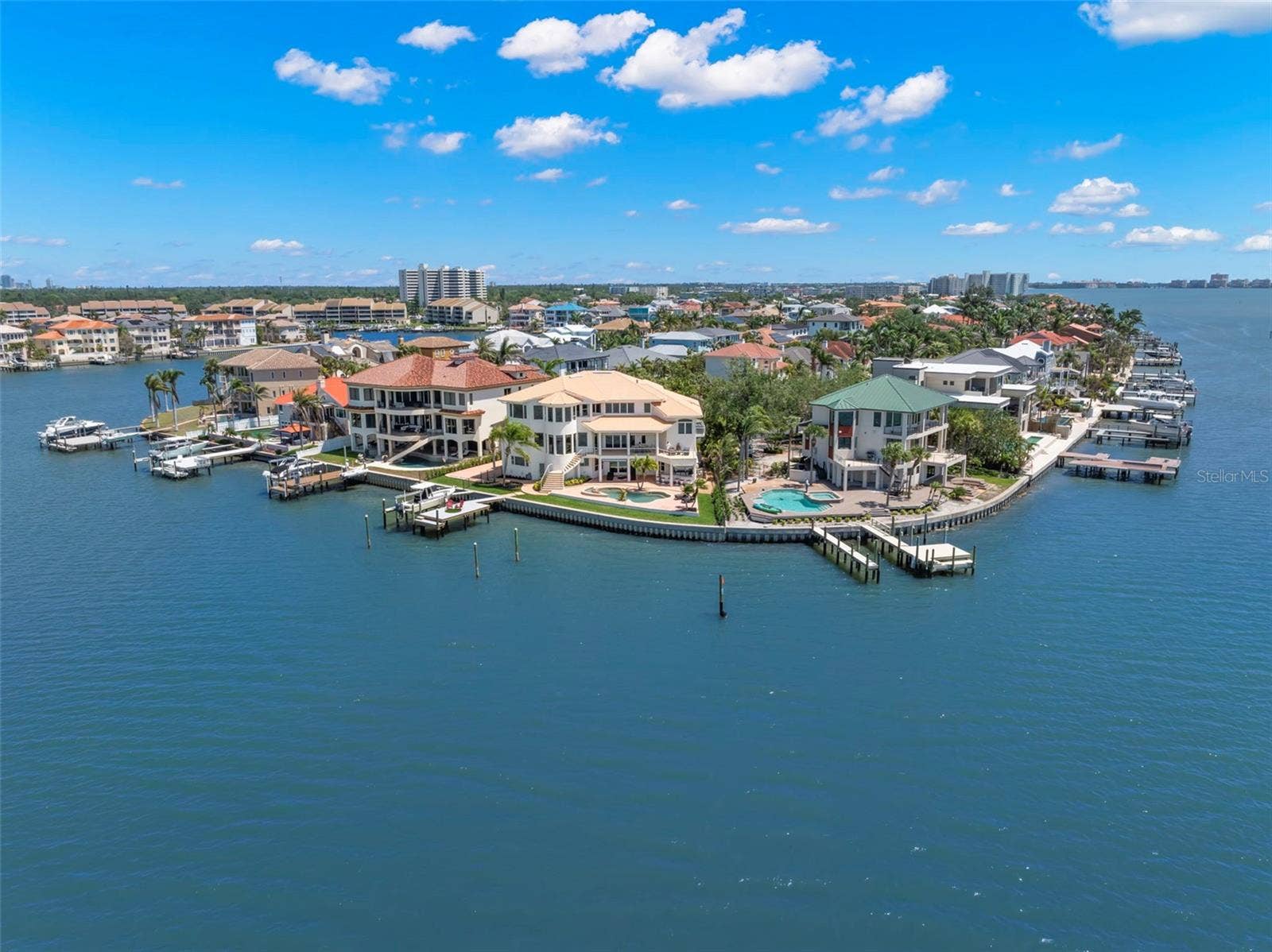 6130 KIPPS COLONY DRIVE W, Gulfport, FL 33707 6130 KIPPS COLONY DRIVE W, Gulfport, FL 33707