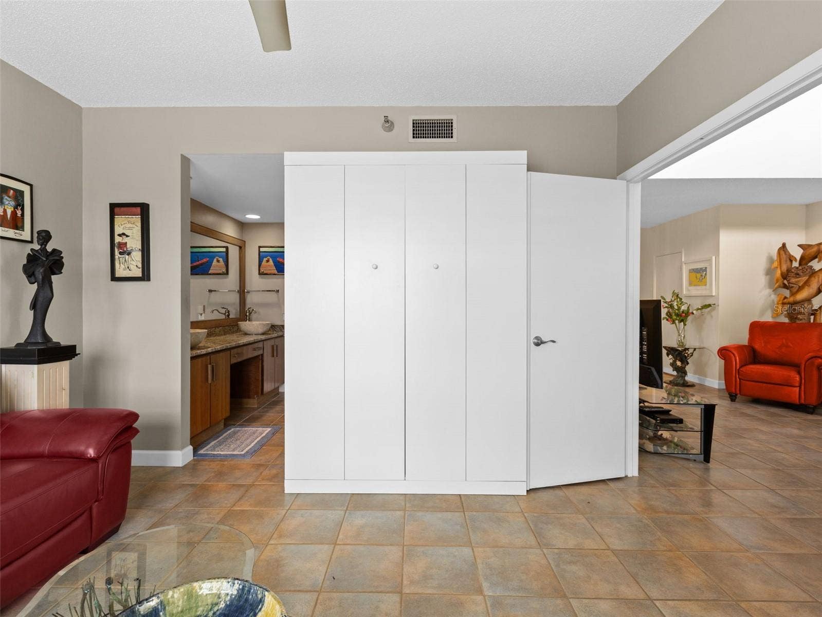 1000 S HARBOUR ISLAND BOULEVARD, #2404, Tampa, FL 33602