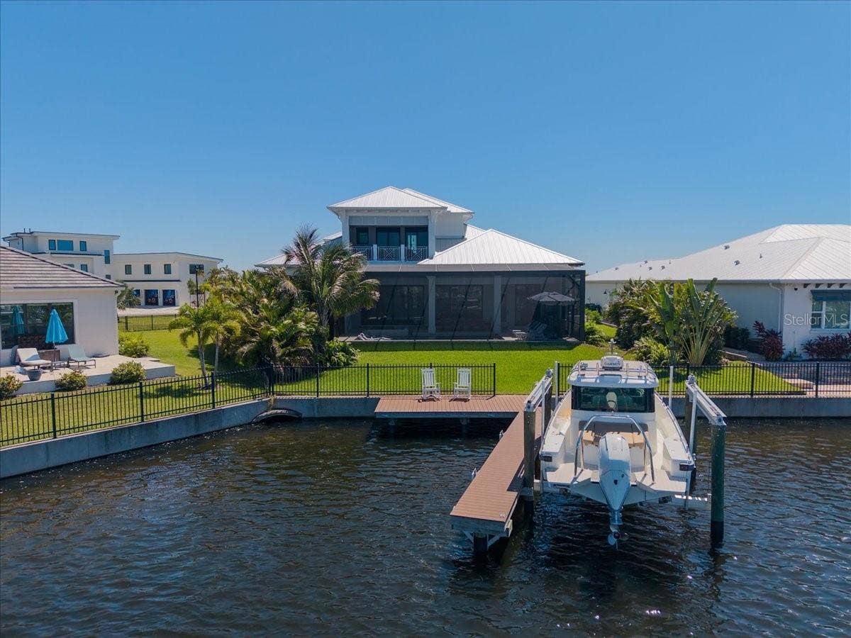 1918 4TH STREET E, Palmetto, FL 34221