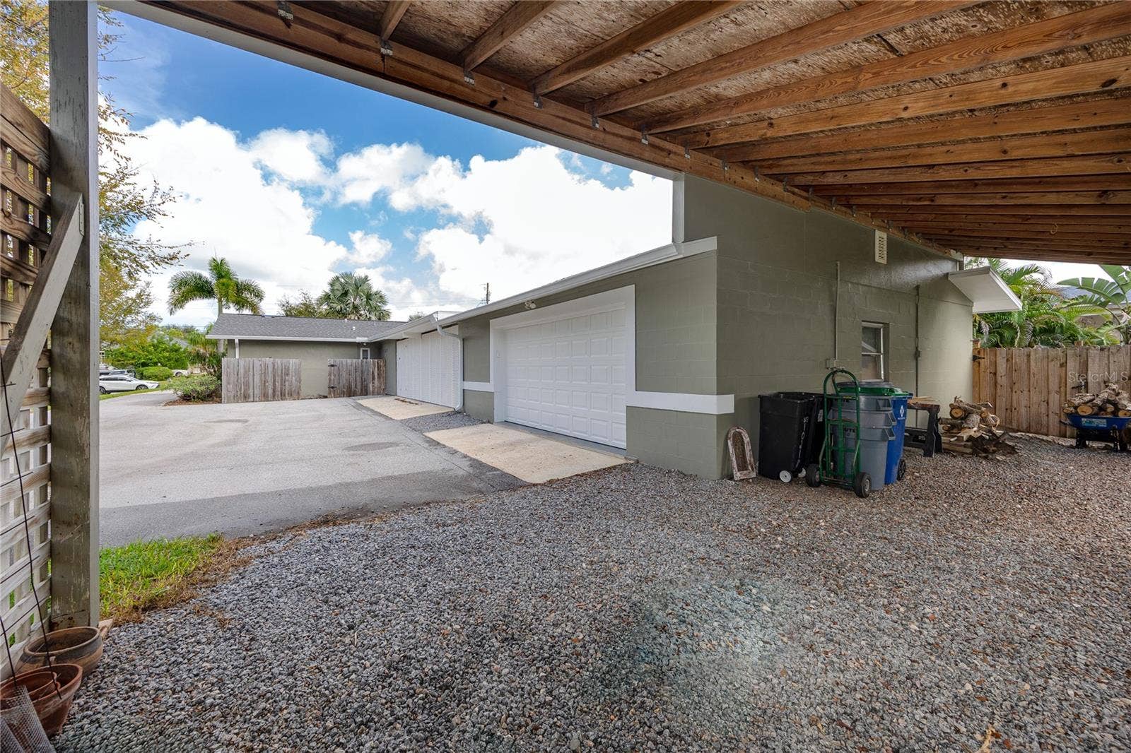 902 ROBIN AVENUE, Palm Harbor, FL 34683 902 ROBIN AVENUE, Palm Harbor, FL 34683