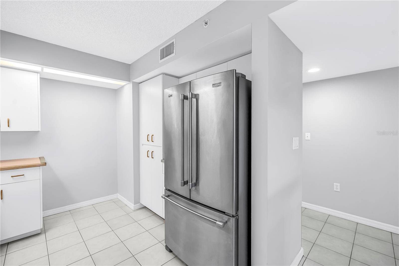 6650 SUNSET WAY, #105, St Pete Beach, FL 33706 6650 SUNSET WAY, #105, St Pete Beach, FL 33706
