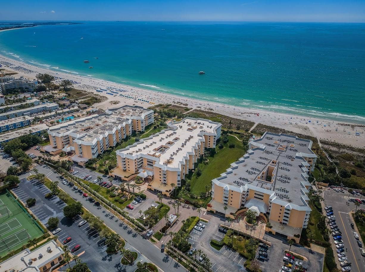 6650 SUNSET WAY, #105, St Pete Beach, FL 33706 6650 SUNSET WAY, #105, St Pete Beach, FL 33706
