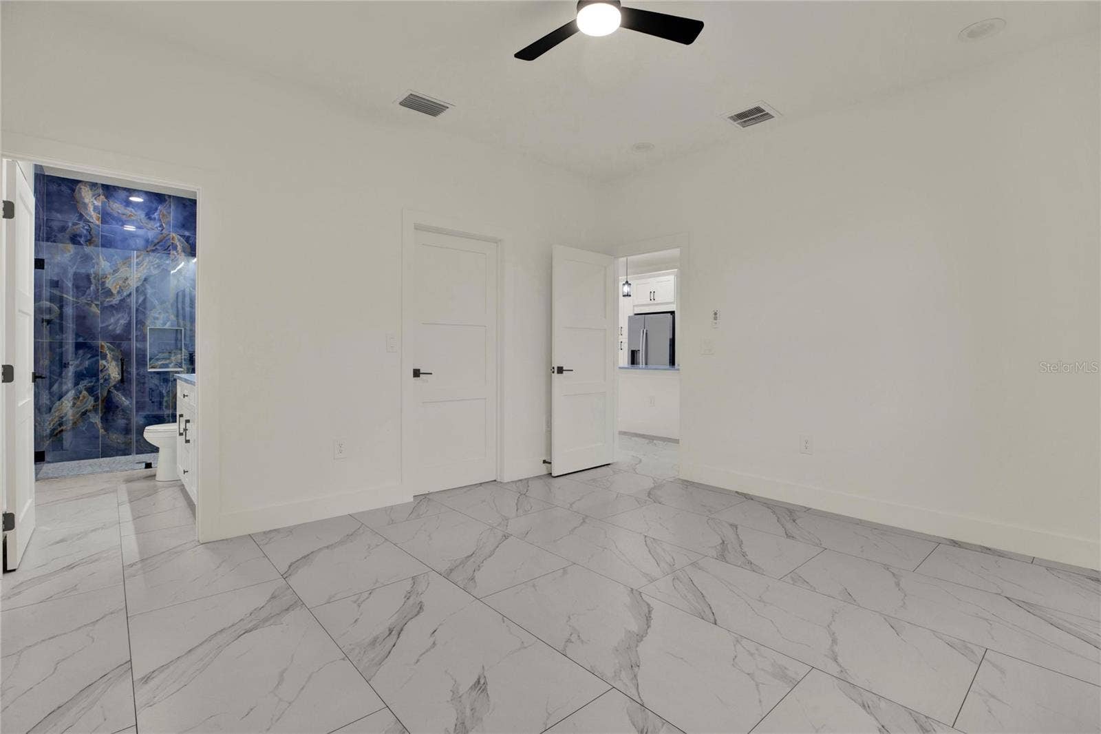2725 W GREEN STREET, Tampa, FL 33607 2725 W GREEN STREET, Tampa, FL 33607