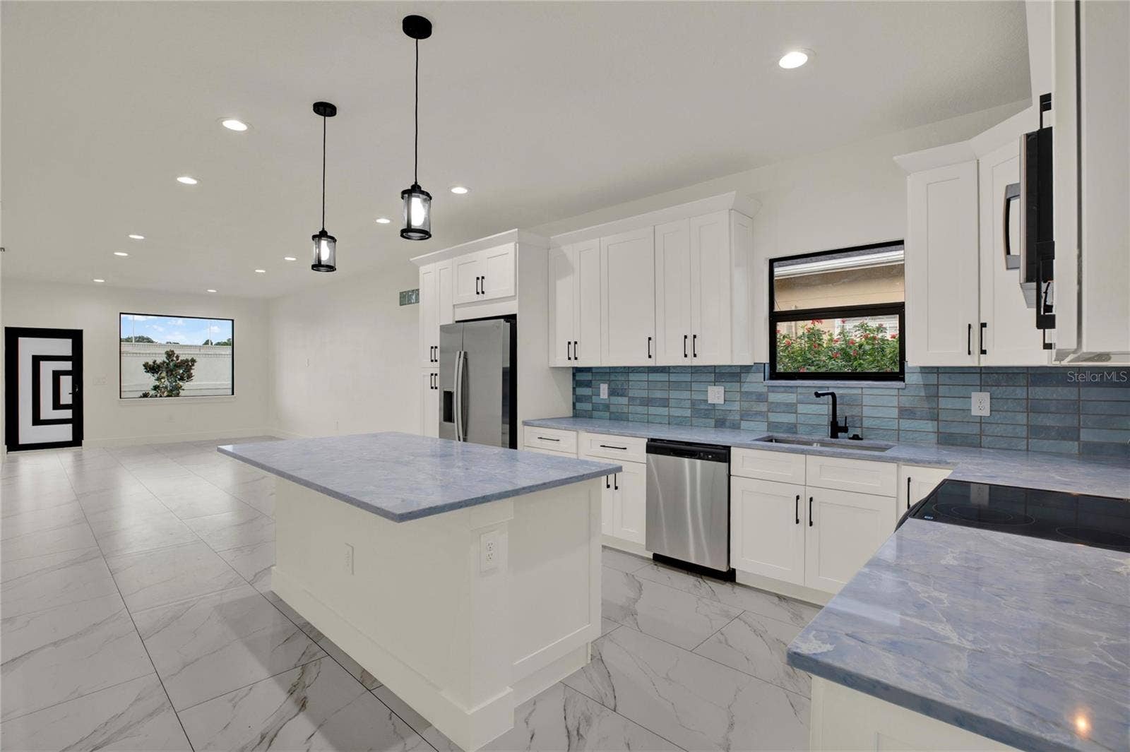 2725 W GREEN STREET, Tampa, FL 33607 2725 W GREEN STREET, Tampa, FL 33607