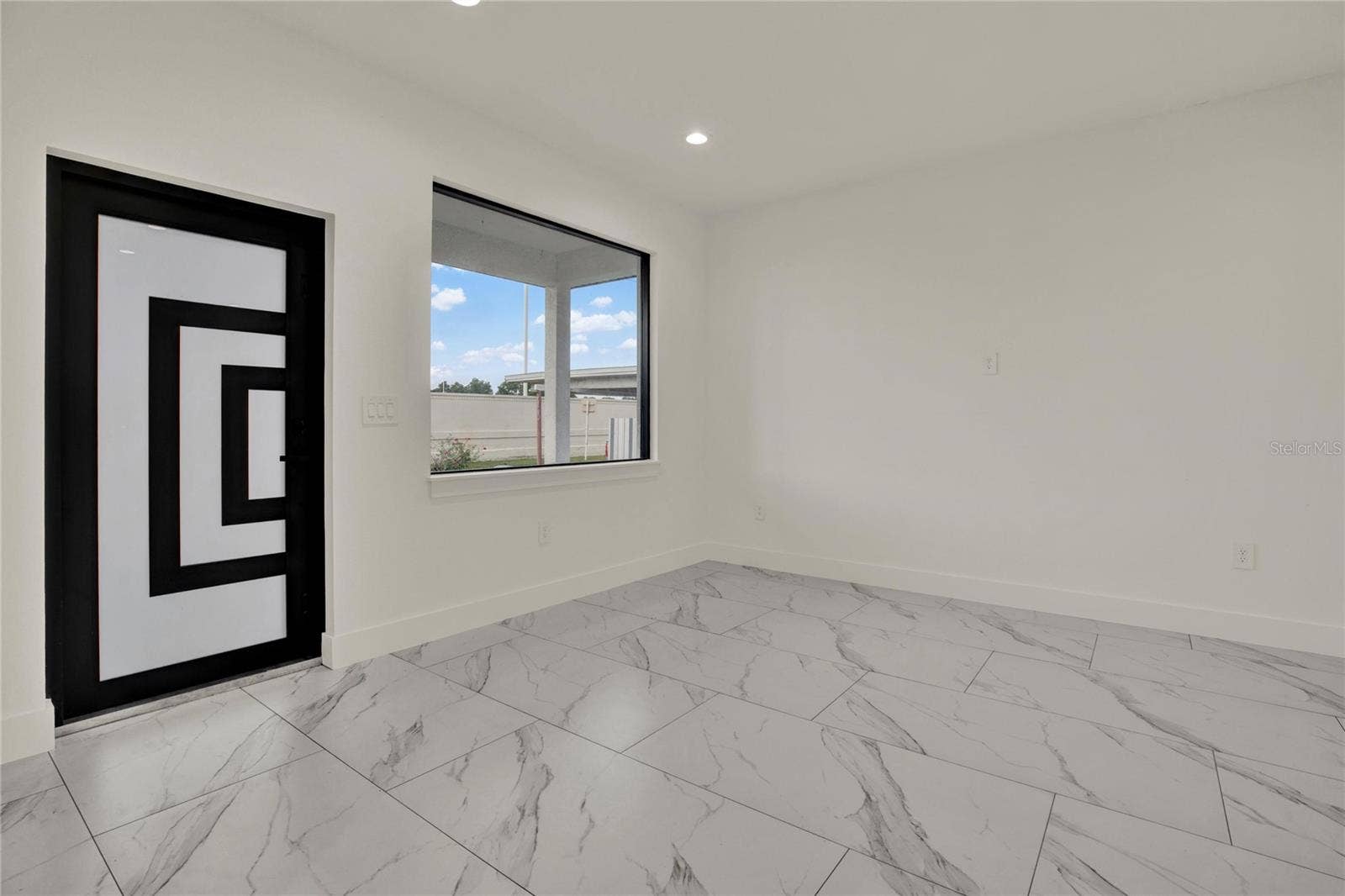 2725 W GREEN STREET, Tampa, FL 33607 2725 W GREEN STREET, Tampa, FL 33607