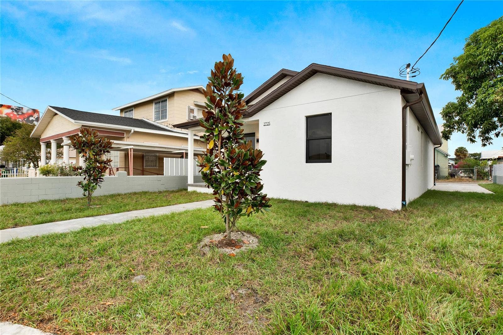 2725 W GREEN STREET, Tampa, FL 33607 2725 W GREEN STREET, Tampa, FL 33607
