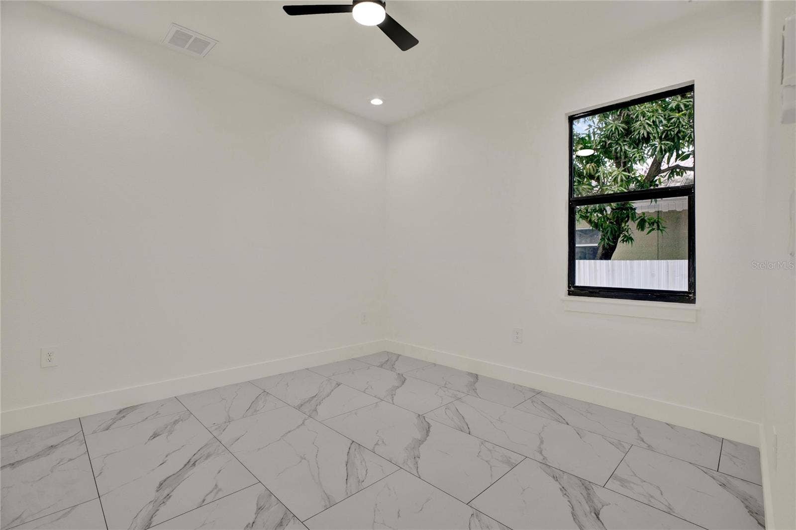 2725 W GREEN STREET, Tampa, FL 33607 2725 W GREEN STREET, Tampa, FL 33607