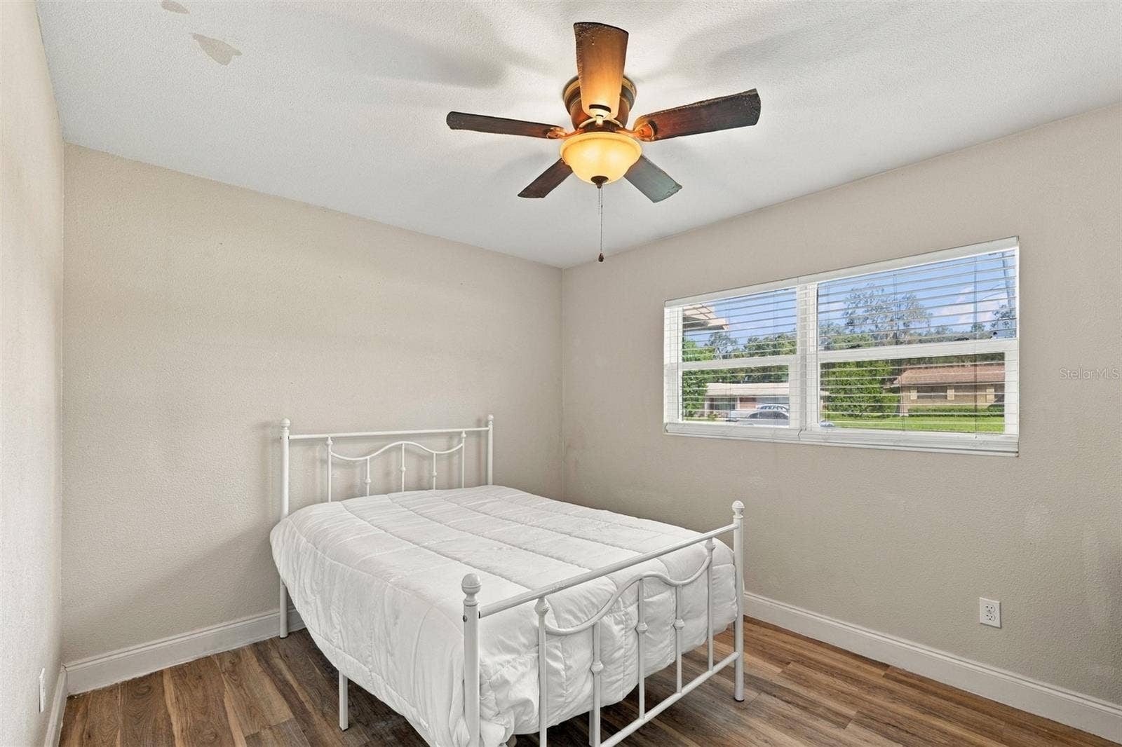 702 CAMELLIA COURT, Seffner, FL 33584 702 CAMELLIA COURT, Seffner, FL 33584