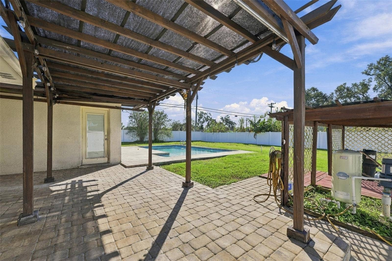 702 CAMELLIA COURT, Seffner, FL 33584 702 CAMELLIA COURT, Seffner, FL 33584