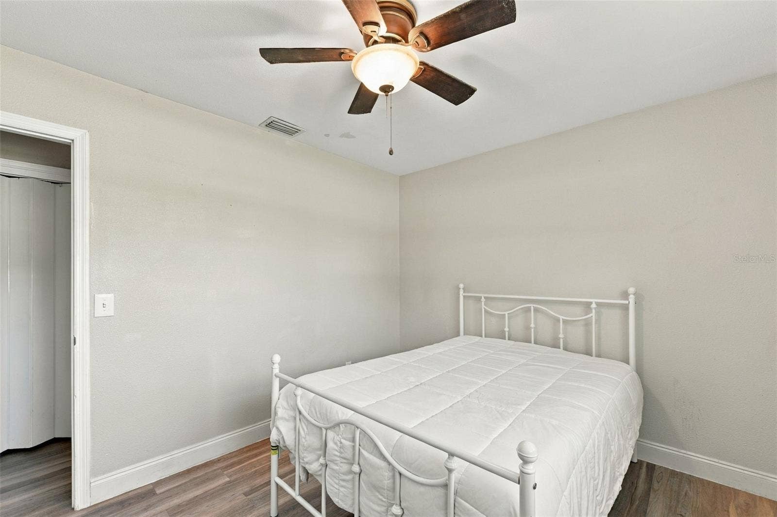 702 CAMELLIA COURT, Seffner, FL 33584 702 CAMELLIA COURT, Seffner, FL 33584