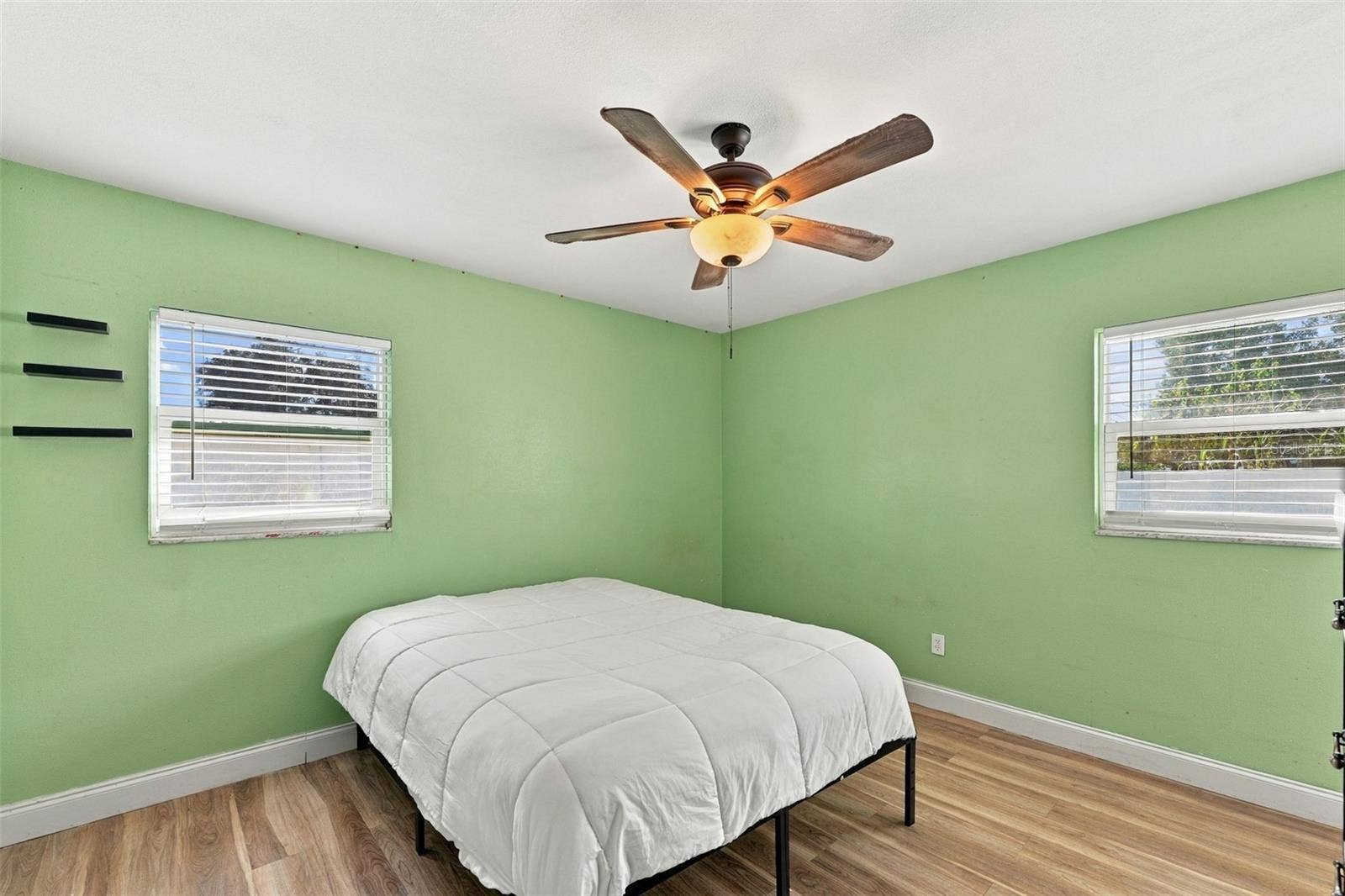 702 CAMELLIA COURT, Seffner, FL 33584 702 CAMELLIA COURT, Seffner, FL 33584
