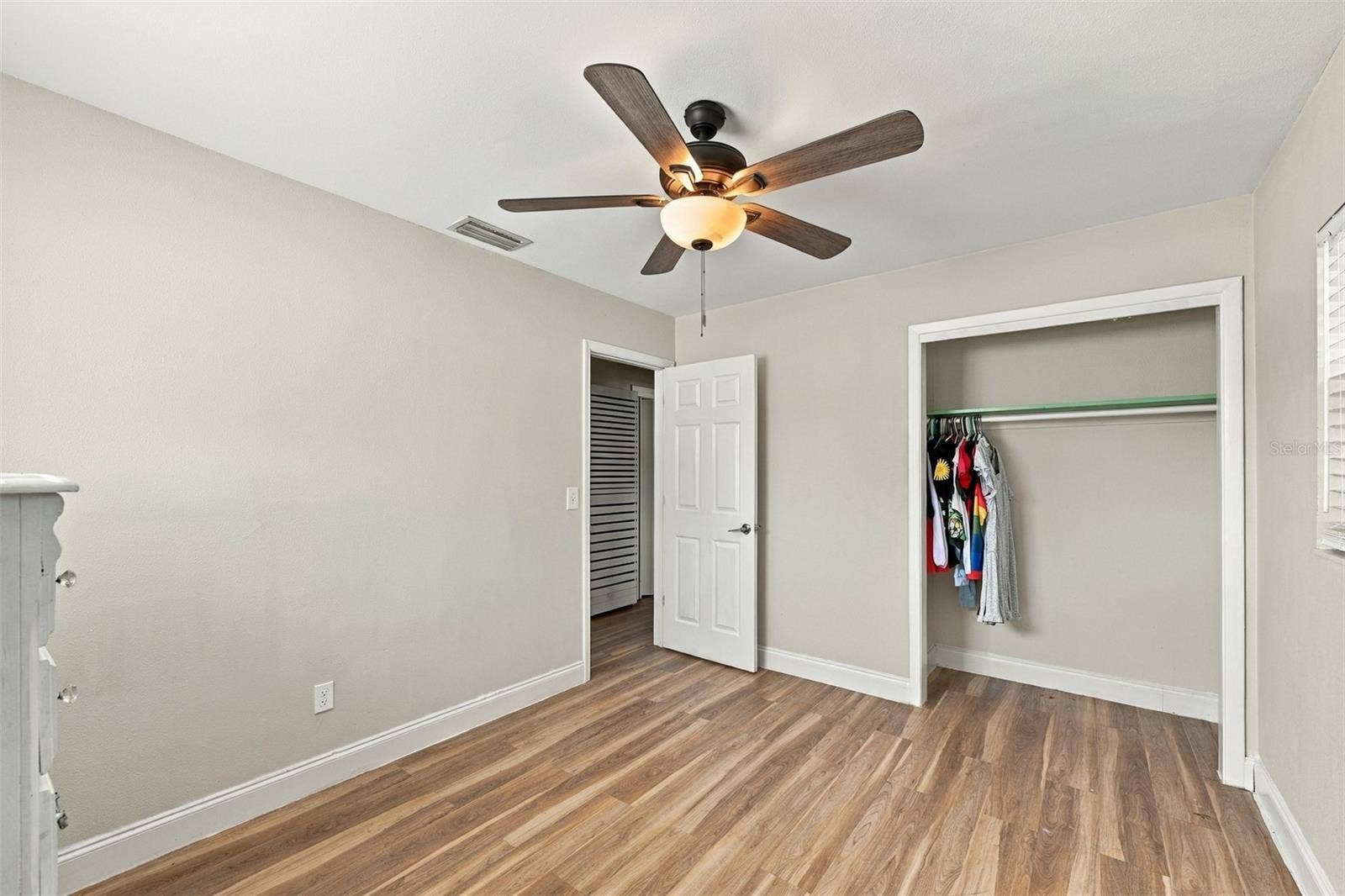 702 CAMELLIA COURT, Seffner, FL 33584 702 CAMELLIA COURT, Seffner, FL 33584