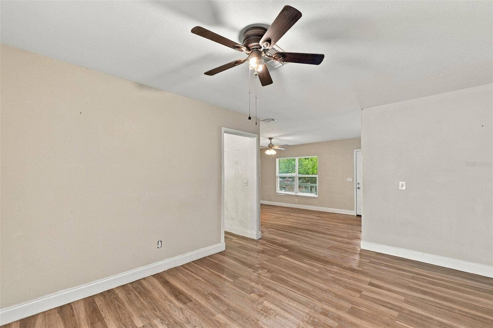 702 CAMELLIA COURT, Seffner, FL 33584 702 CAMELLIA COURT, Seffner, FL 33584