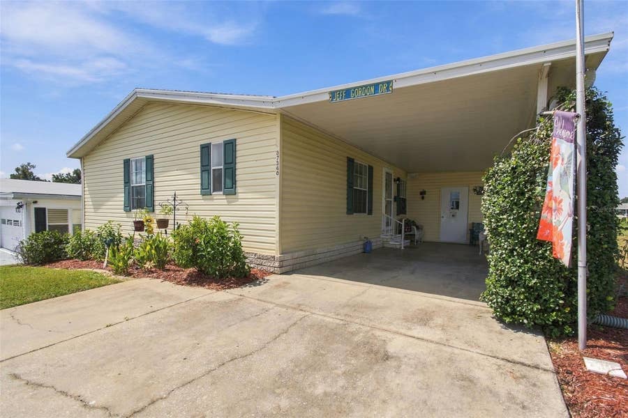 Property photo for 37340 NEUKOM AVENUE, Zephyrhills, FL