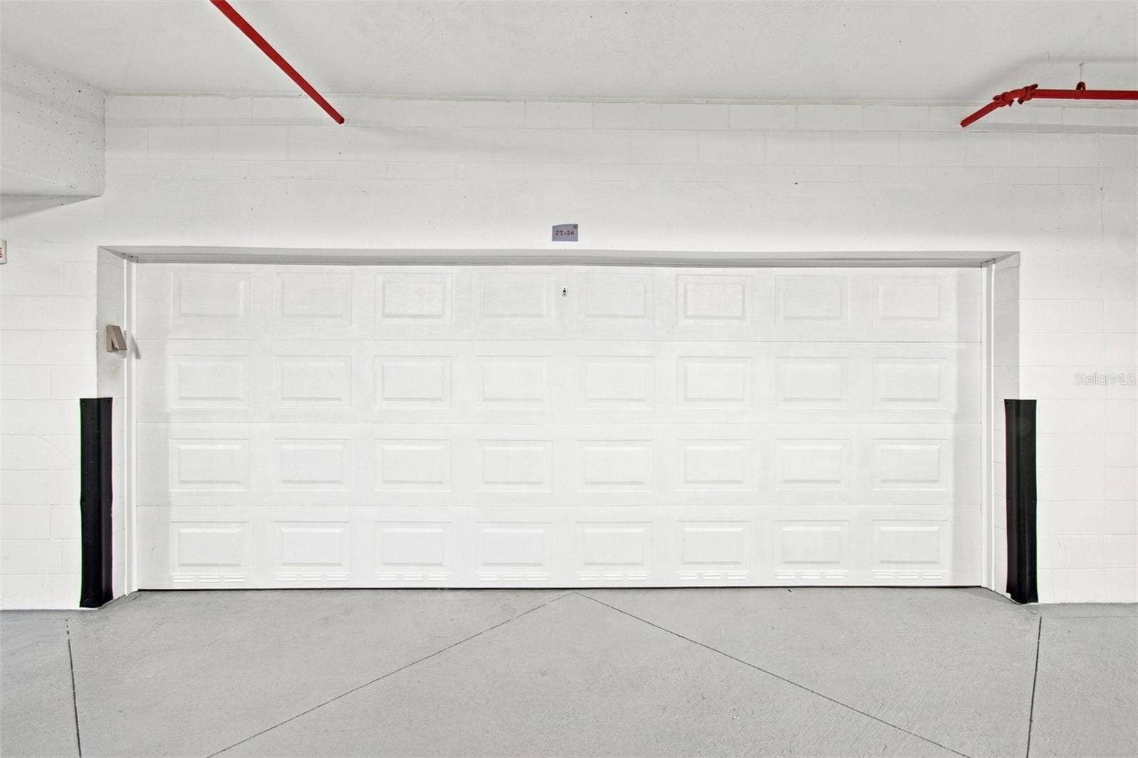 650 COLLANY ROAD, #406, Tierra Verde, FL 33715 Oversized Dbl. car garage