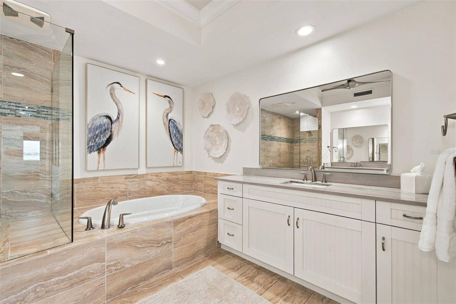 650 COLLANY ROAD, #406, Tierra Verde, FL 33715 650 COLLANY ROAD, #406, Tierra Verde, FL 33715