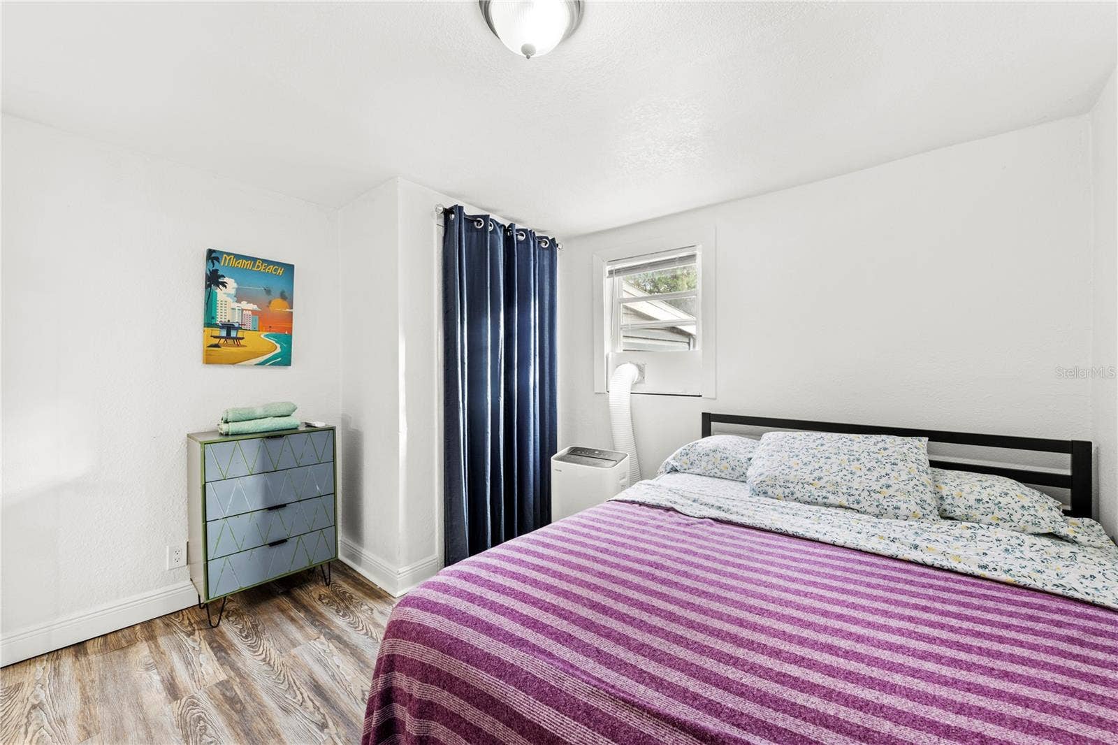 8923 N LYNN AVENUE, Tampa, FL 33604 8923 N LYNN AVENUE, Tampa, FL 33604