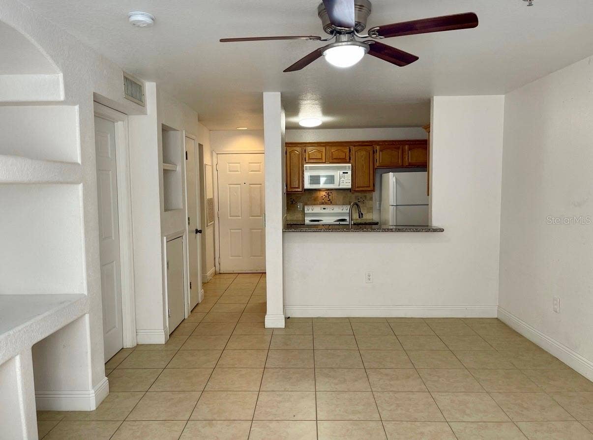 8413 LUCUYA WAY, #107, Temple Terrace, FL 33637 8413 LUCUYA WAY, #107, Temple Terrace, FL 33637