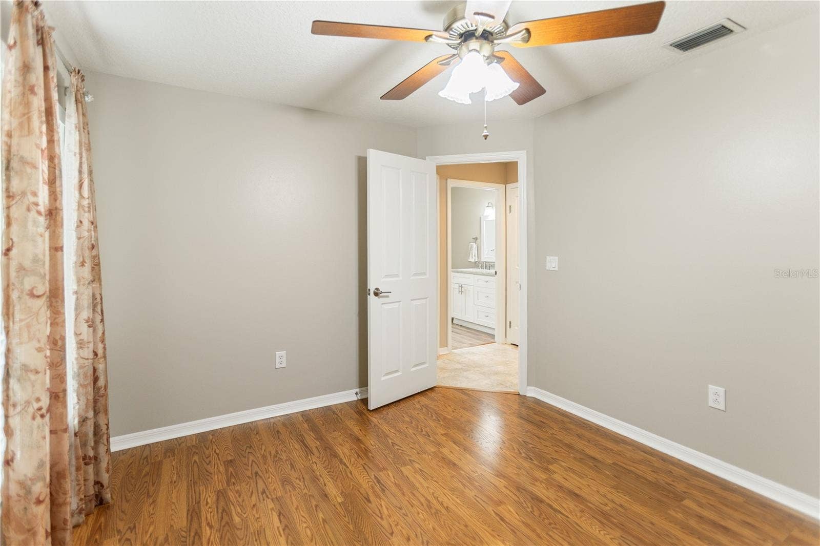 28402 OPENFIELD LOOP, Wesley Chapel, FL 33543