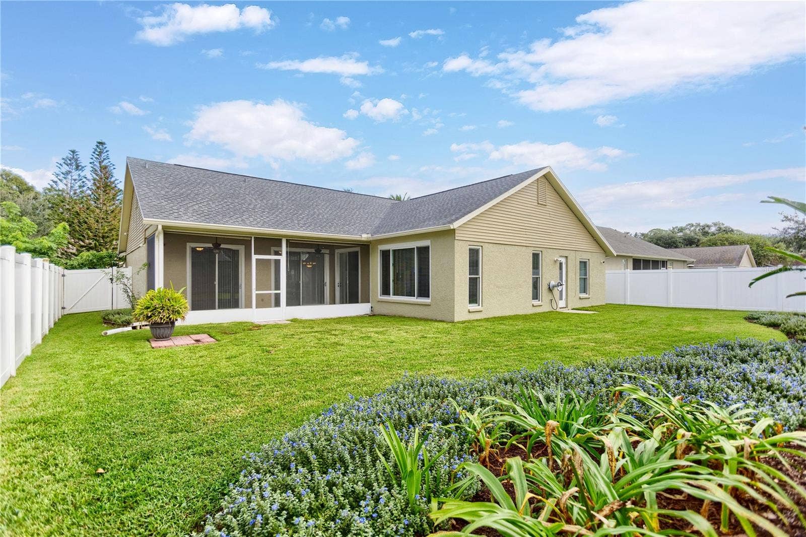 28402 OPENFIELD LOOP, Wesley Chapel, FL 33543