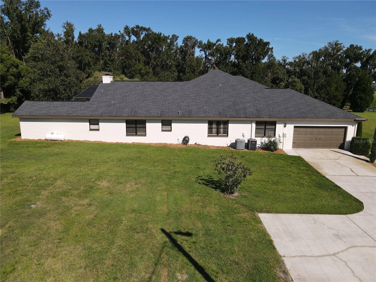 32305 PASCO ROAD, San Antonio, FL 33576 2 car oversized garage!
