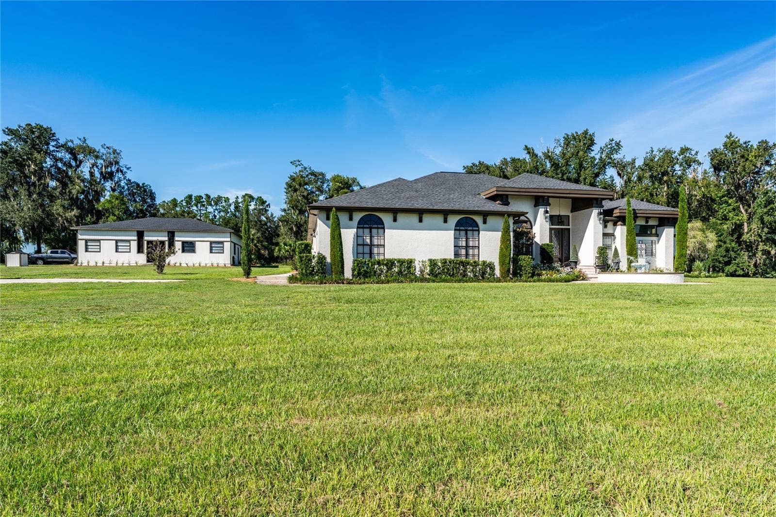 32305 PASCO ROAD, San Antonio, FL 33576 Mission Mediterranean Style!