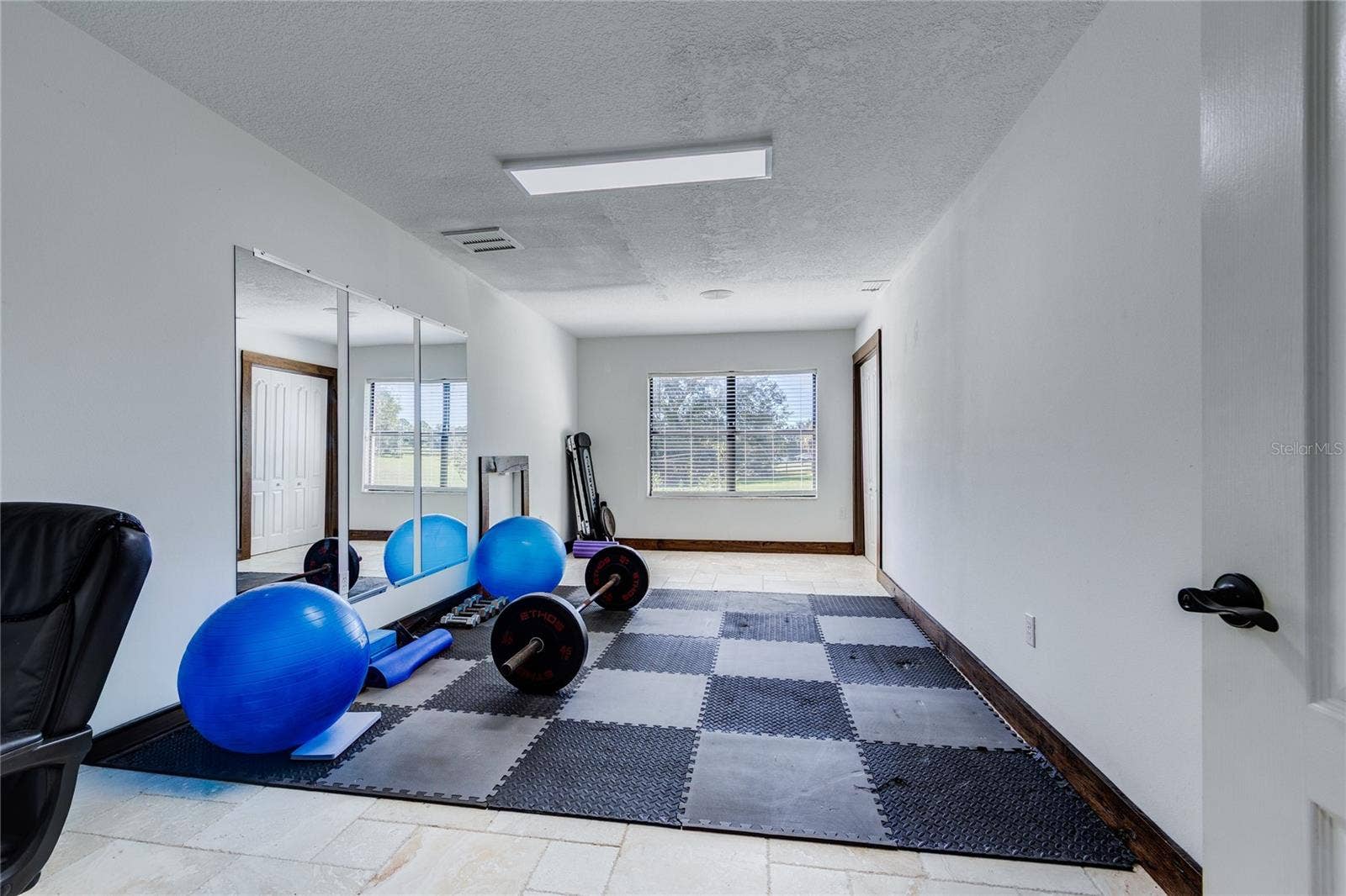 32305 PASCO ROAD, San Antonio, FL 33576 Extra large bedroom!