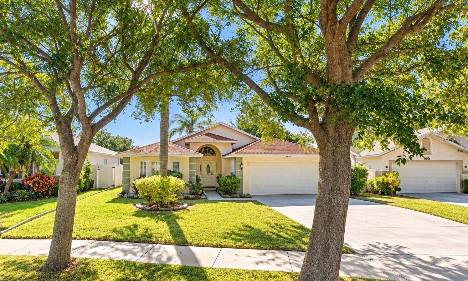 12935 PINEFOREST WAY W, Largo, FL 33773 12935 PINEFOREST WAY W, Largo, FL 33773