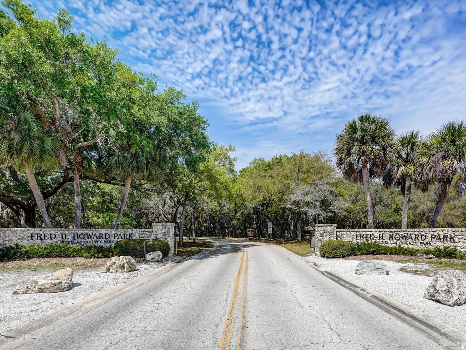 119 PARKSIDE COLONY DRIVE, Tarpon Springs, FL 34689