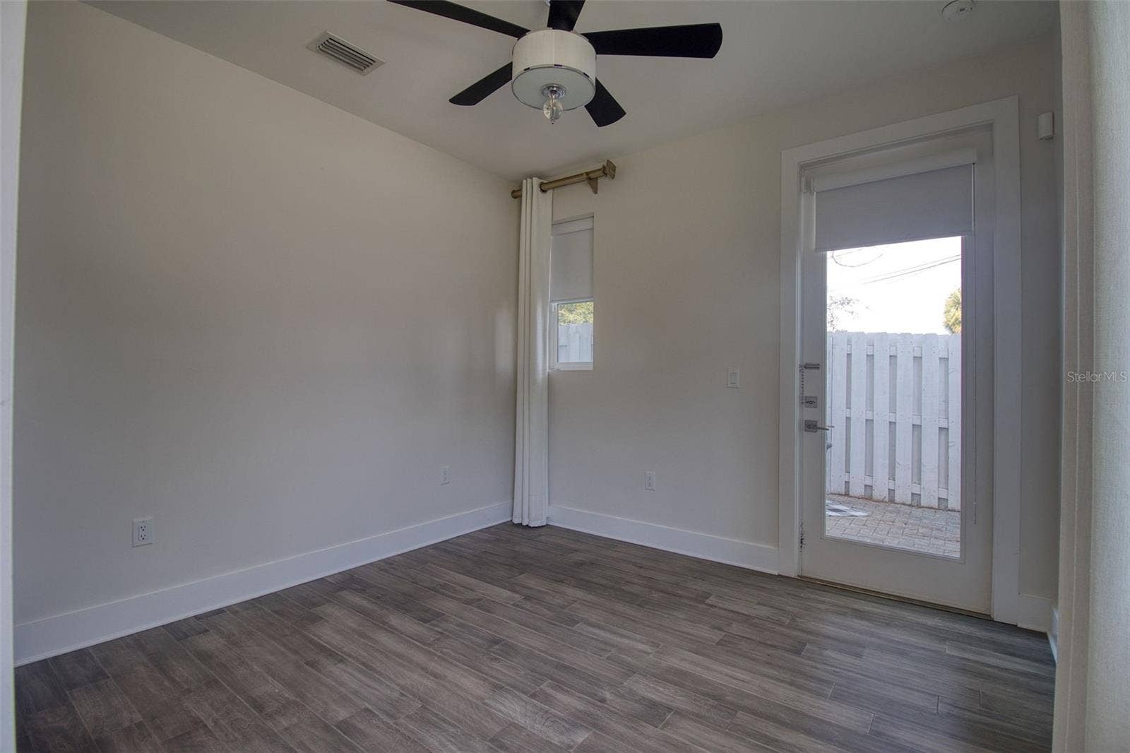 3100 W PAUL AVENUE, #2, Tampa, FL 33611 3100 W PAUL AVENUE, #2, Tampa, FL 33611