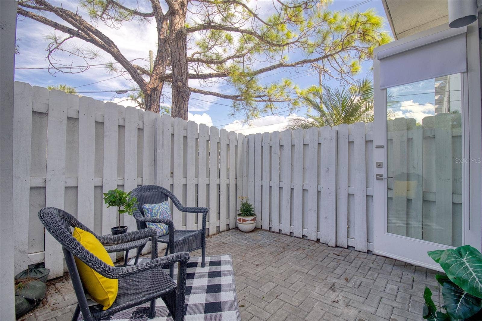 3100 W PAUL AVENUE, #2, Tampa, FL 33611 3100 W PAUL AVENUE, #2, Tampa, FL 33611