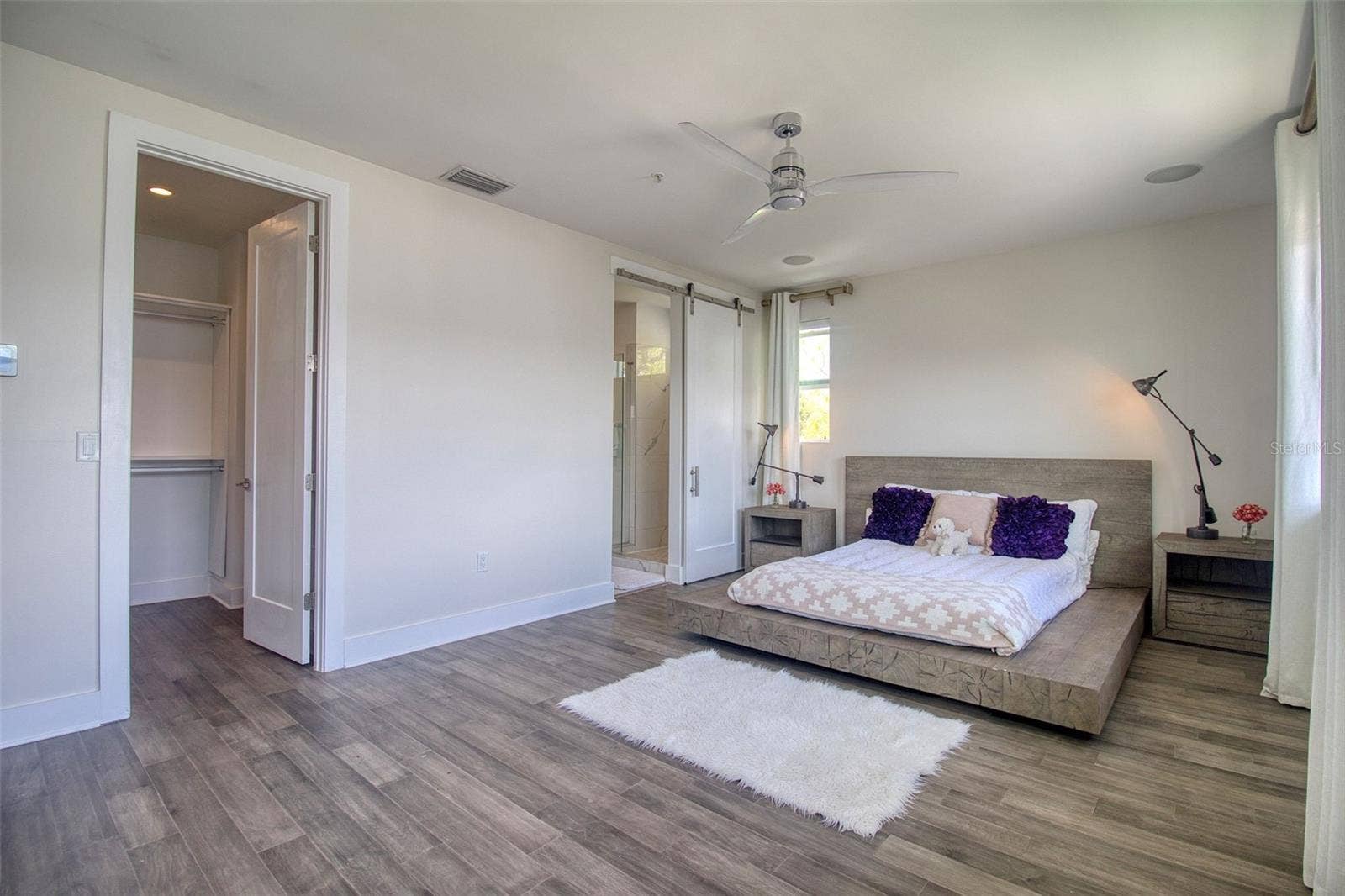 3100 W PAUL AVENUE, #2, Tampa, FL 33611 3100 W PAUL AVENUE, #2, Tampa, FL 33611