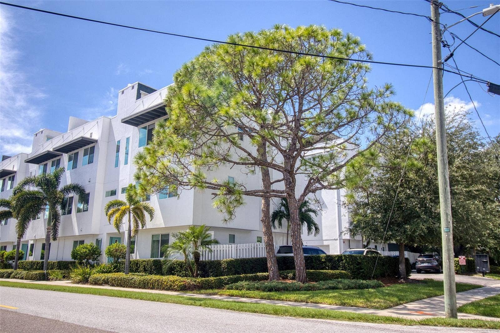 3100 W PAUL AVENUE, #2, Tampa, FL 33611 3100 W PAUL AVENUE, #2, Tampa, FL 33611