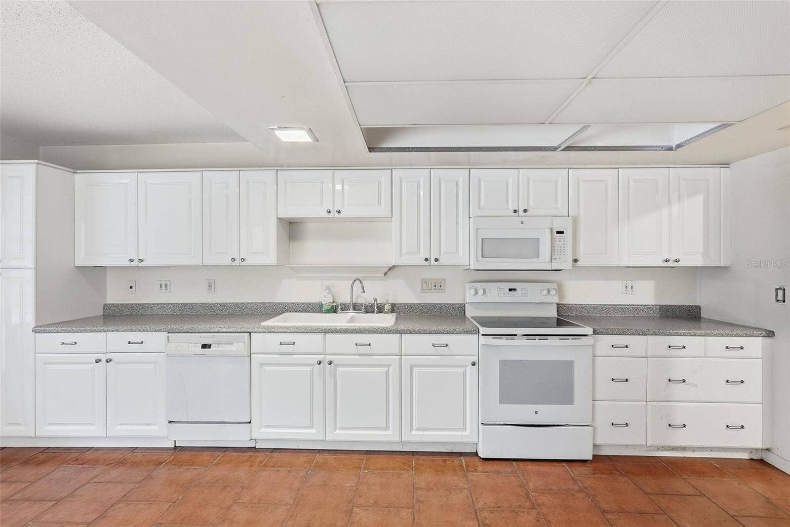 1411 52 STREET E, Palmetto, FL 34221 1411 52 STREET E, Palmetto, FL 34221