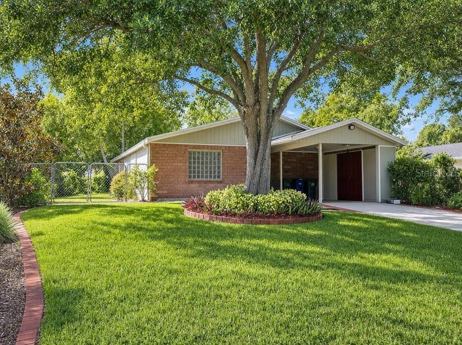Property photo for 2840 W SHELTON AVENUE, Tampa, FL