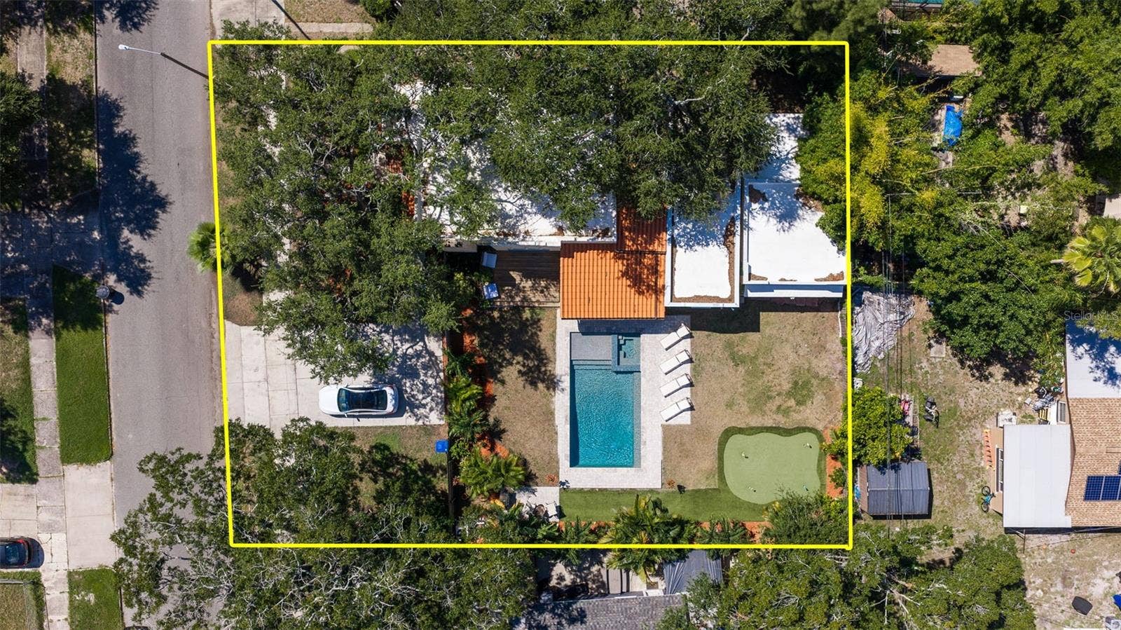 1037 51ST AVENUE N, St Petersburg, FL 33703