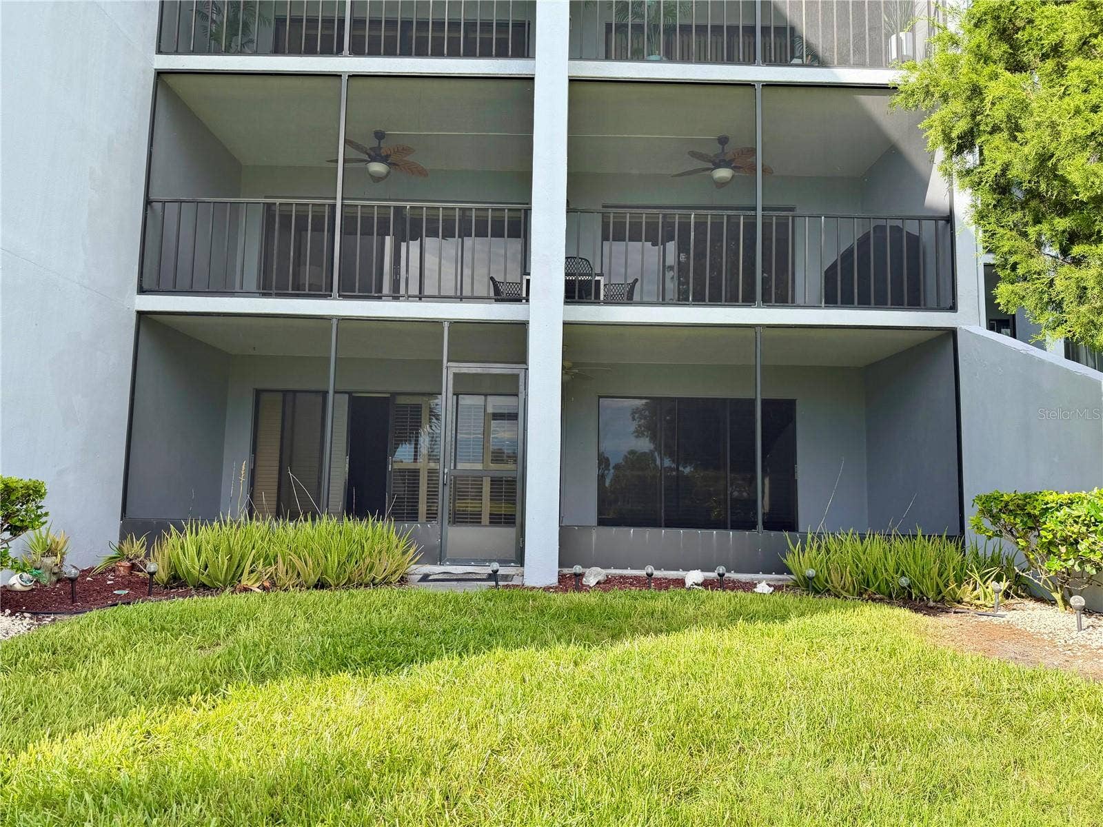 9200 PARK BOULEVARD, #105, Seminole, FL 33777 9200 PARK BOULEVARD, #105, Seminole, FL 33777