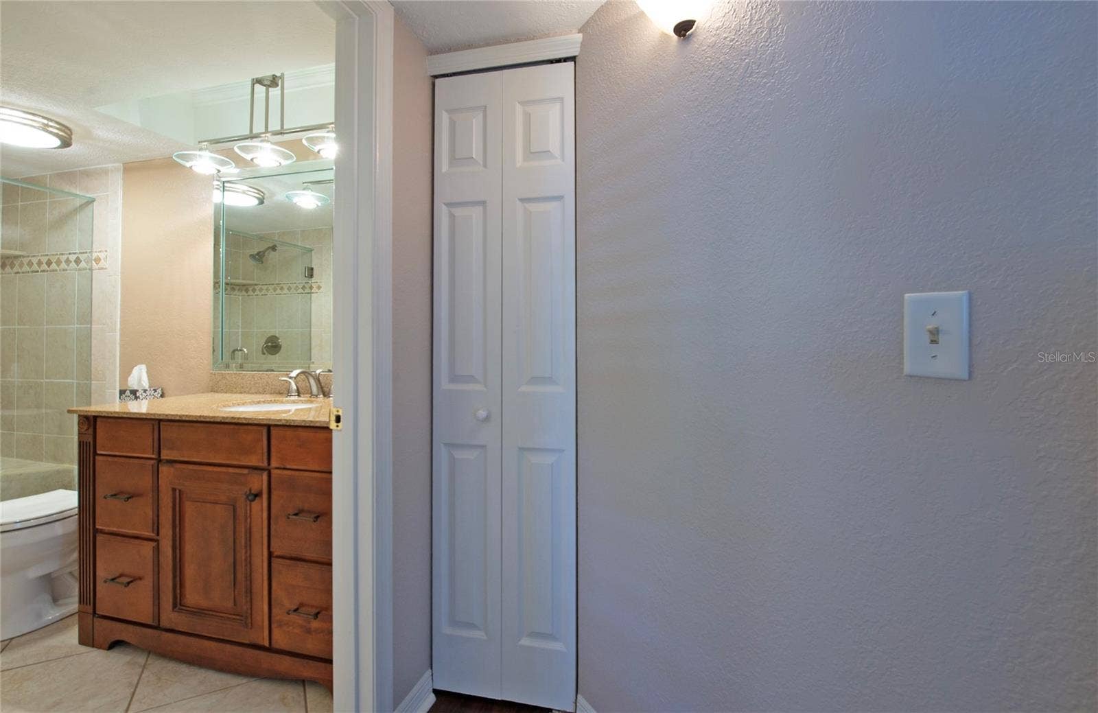 9200 PARK BOULEVARD, #105, Seminole, FL 33777 9200 PARK BOULEVARD, #105, Seminole, FL 33777