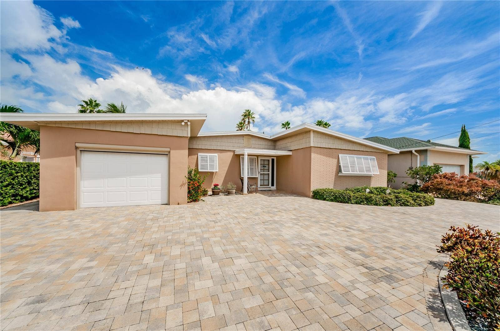 1983 W VINA DEL MAR BOULEVARD, St Pete Beach, FL 33706 1983 W VINA DEL MAR BOULEVARD, St Pete Beach, FL 33706