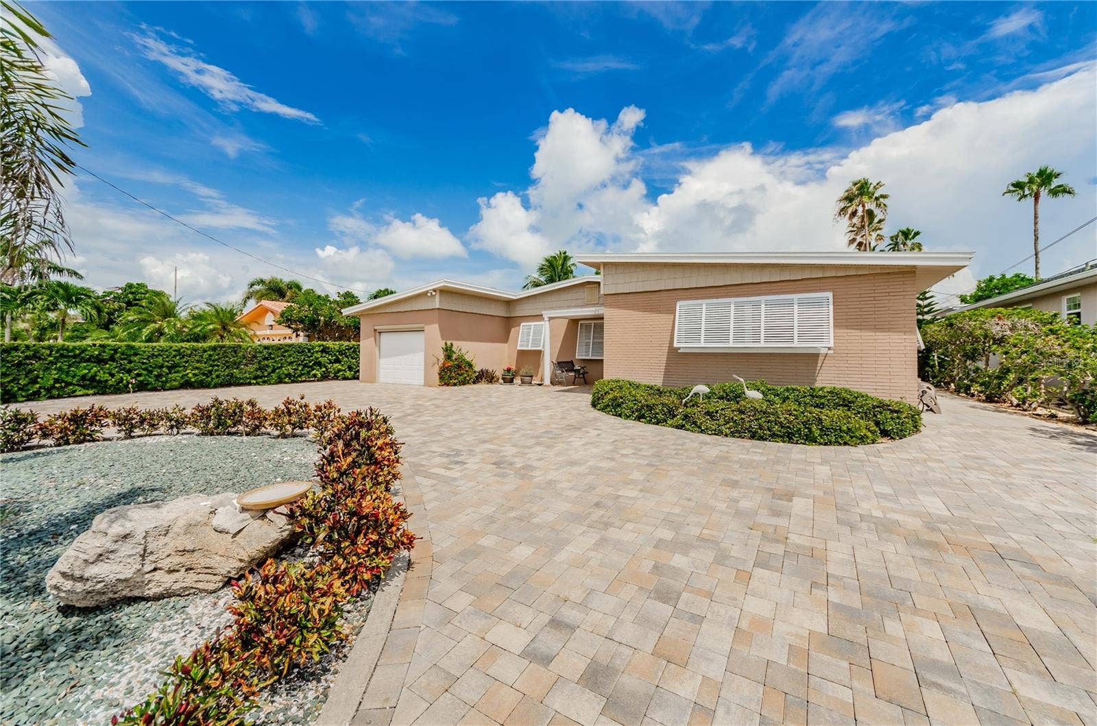 1983 W VINA DEL MAR BOULEVARD, St Pete Beach, FL 33706 1983 W VINA DEL MAR BOULEVARD, St Pete Beach, FL 33706
